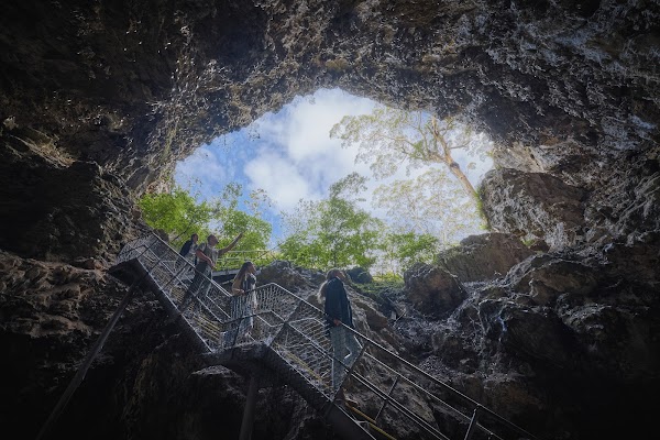 Lake Cave