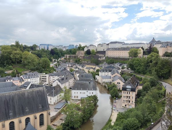 Chemin de la Corniche
