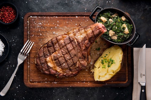 Nusr-Et Steakhouse Kapalıçarşı 5