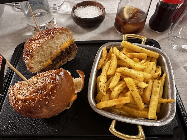 Nusr-Et Steakhouse Kapalıçarşı 3