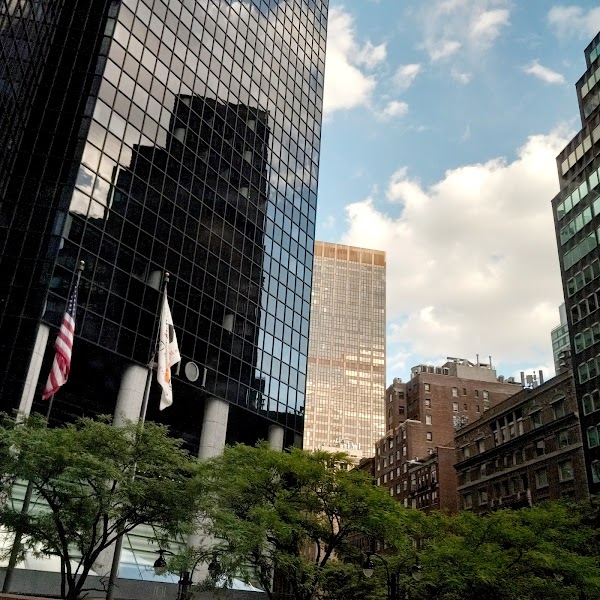 Fifth Avenue Tower