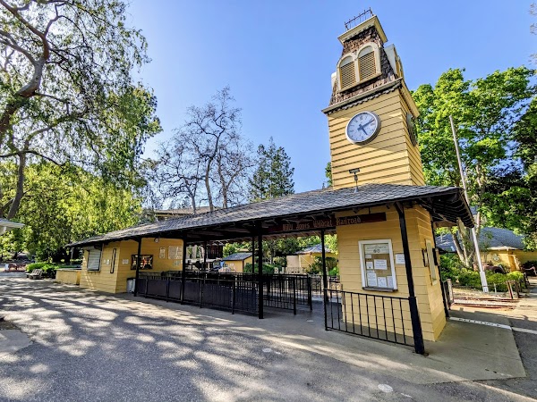 Billy Jones Wildcat Railroad & W.E. "Bill" Mason Carousel 2