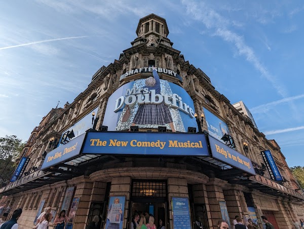 The Shaftesbury Theatre 5