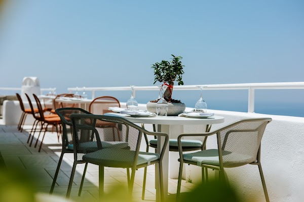 Alchemia Lounge Cuisine 1