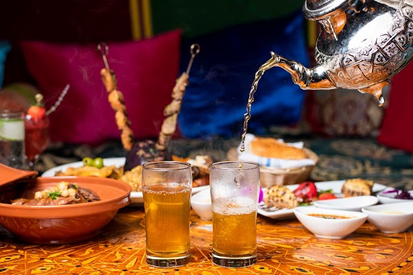 El Mansour Restaurant 6