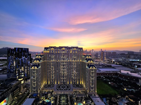 Parisian Macao Eiffel Tower 5