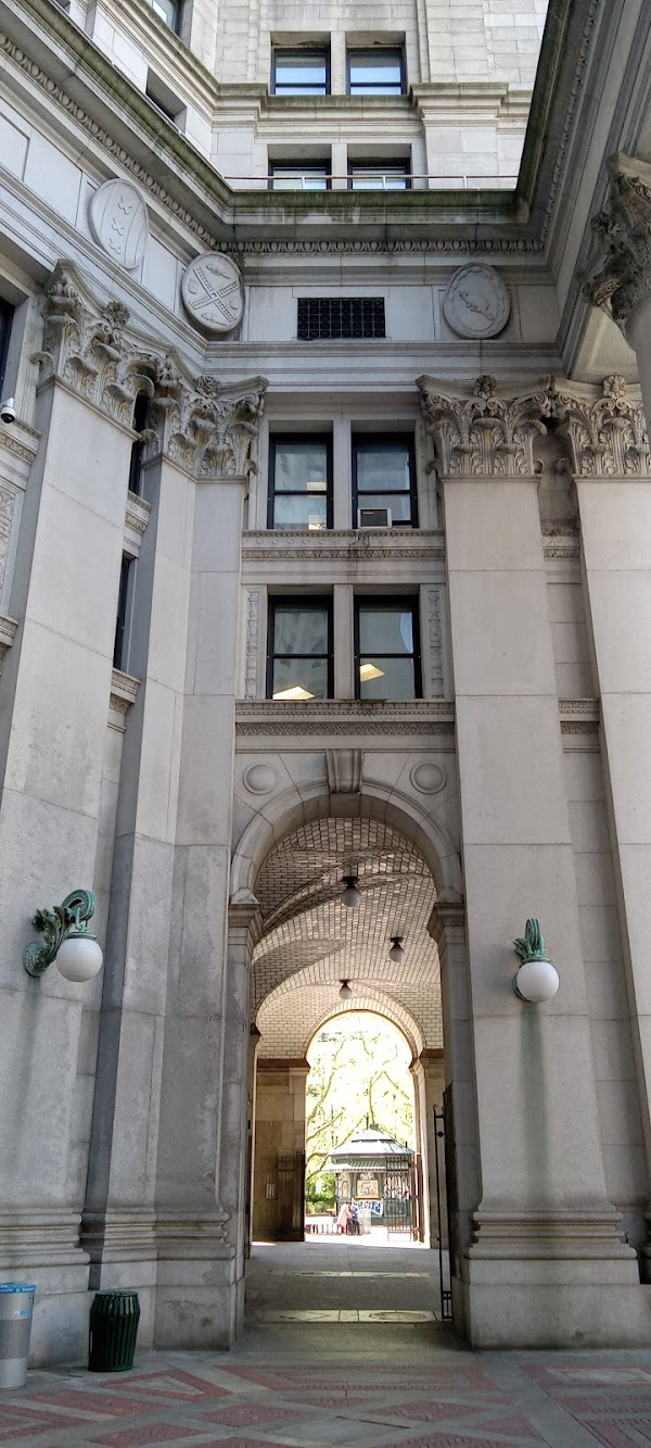 The David N. Dinkins Manhattan Municipal Building 4