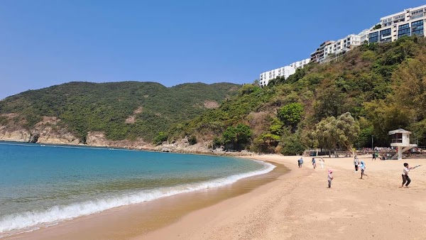 Chung Hom Kok Beach