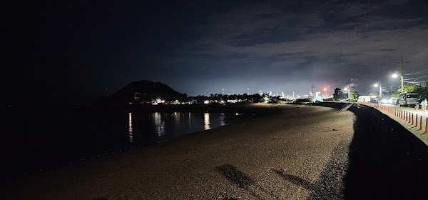 벌천포해수욕장 (Beolcheonpo Beach)