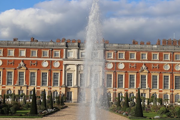 Hampton Court Palace 3