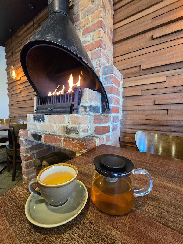 Miss Perez Kitchen & Bar 3