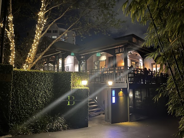 The Balfour Kitchen & Bar 3