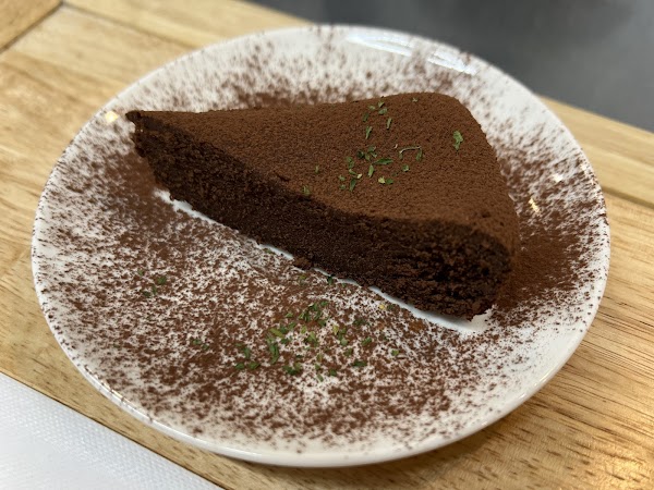 ZIRAEL Vegan Restaurant 3