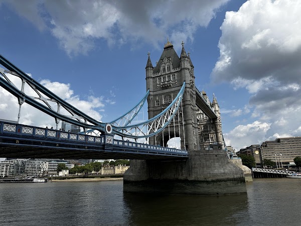 Horselydown stairs 1
