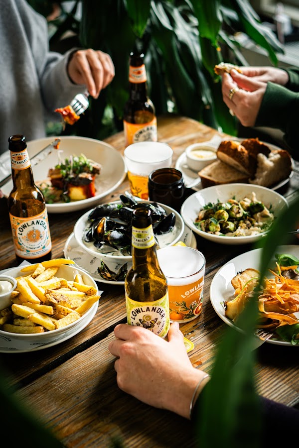 Lowlander Botanical Bar & Restaurant 5