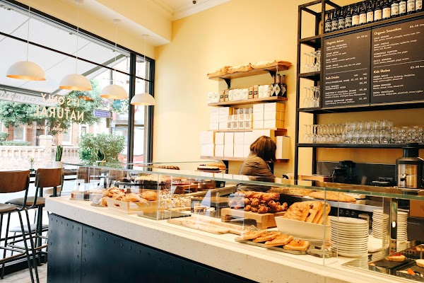 Lola's Bakery - West Hampstead Cafe