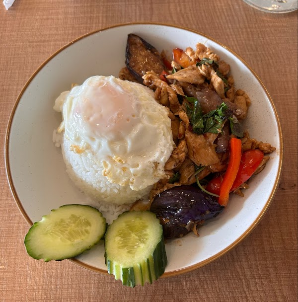 Khaosoi Thai Cuisine 3