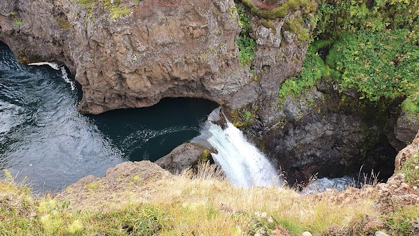 Kolugljúfur Canyon 3