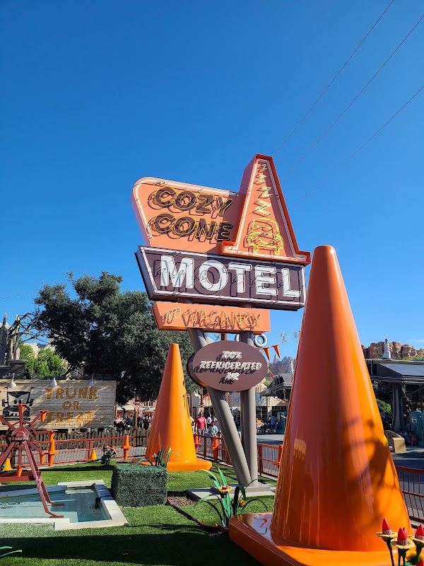 Cars Land 1