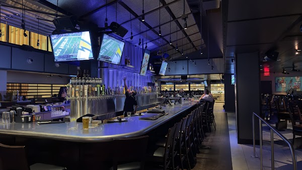 Yard House 3