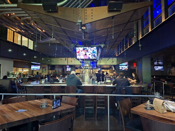 Yard House 2