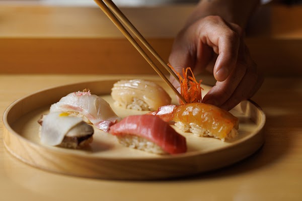 SUSHI RESTAURANT HIBI HAREBARE 5