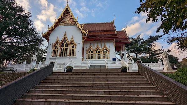 Buddhapadipa Temple