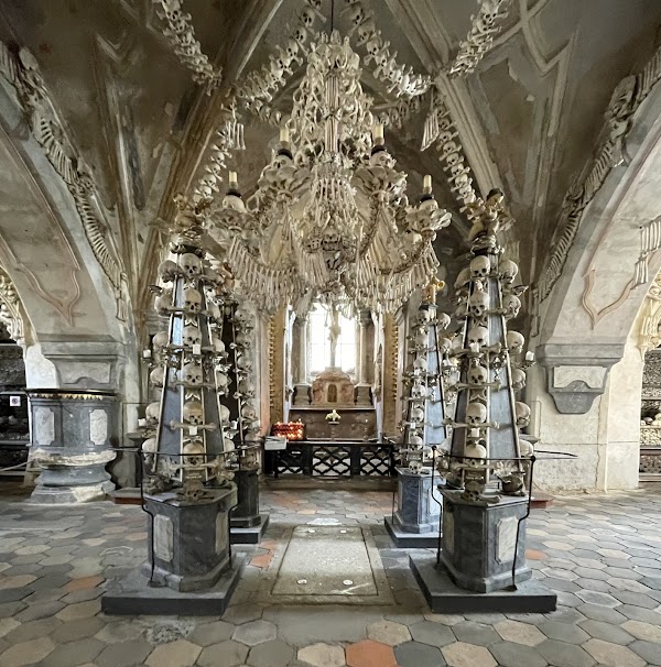 Sedlec Ossuary 6