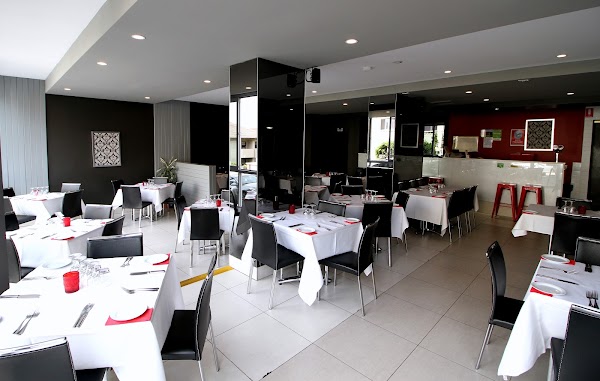 The Clove Indian Restaurant 4