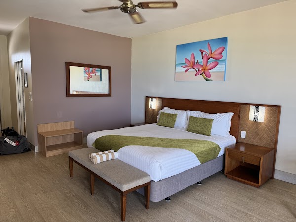 Moana Sands Lagoon Resort 5