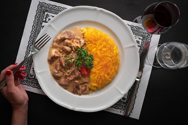 Swiss Chuchi Restaurant 5