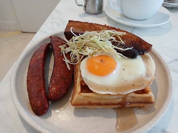 Little Bay Bar & Eatery 3