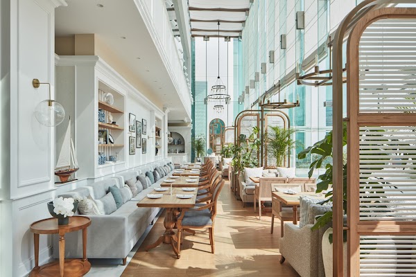 The Hamptons Cafe & Restaurant District One 1