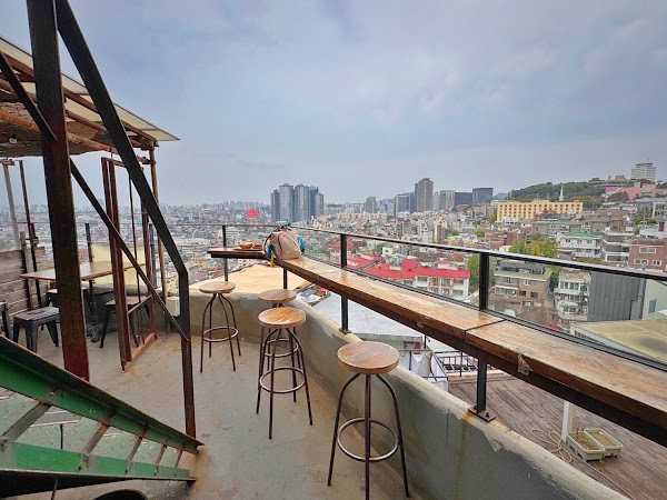 The Royal Food & Drink 4