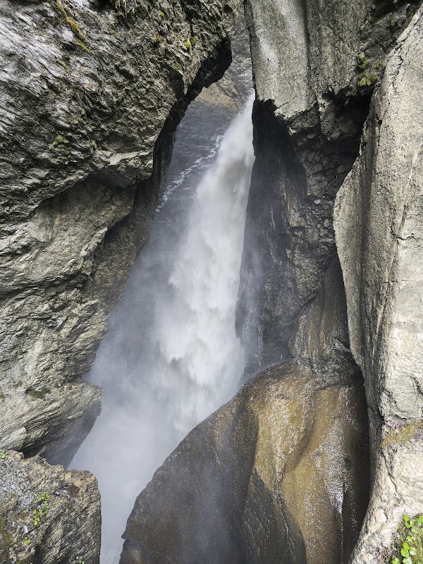 Trümmelbach Falls 4