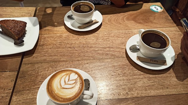 Kitchen Garden Juhu 3