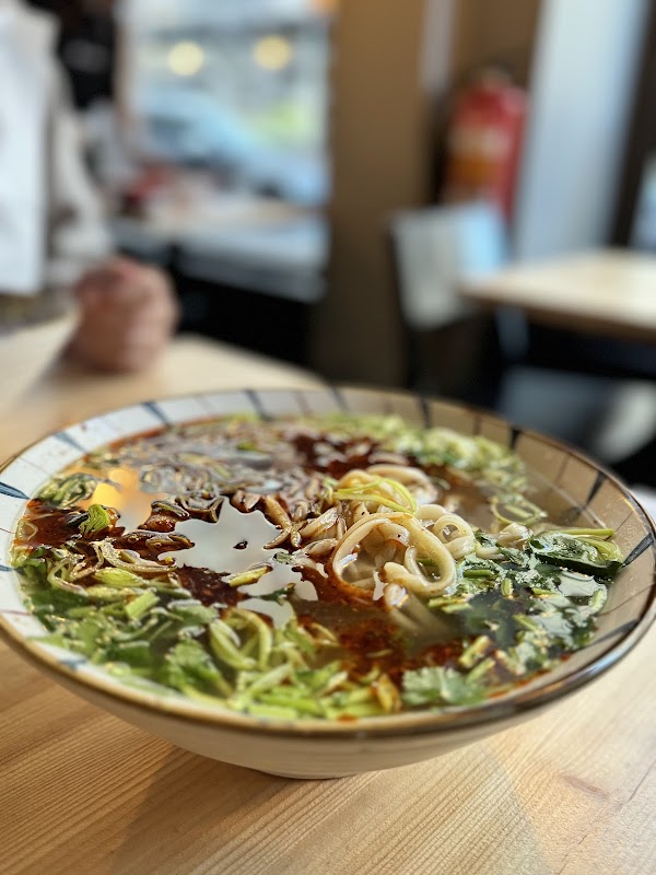 Restaurant Big Bowl Noodle 3