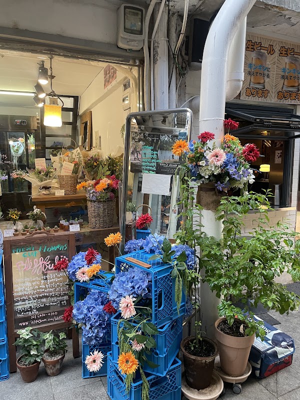 Haebangchon Sinheung Market 4