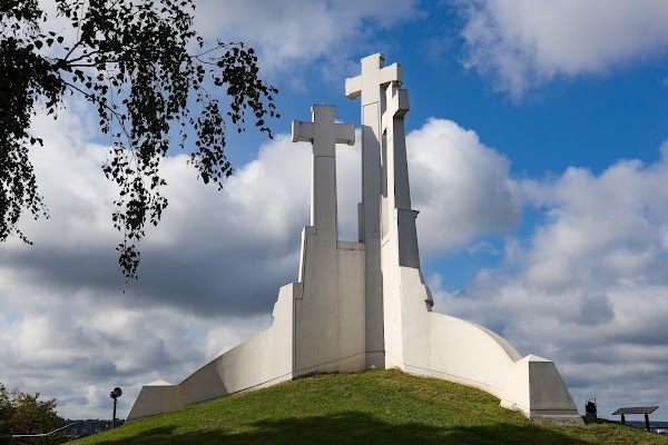 Three Crosses Monument