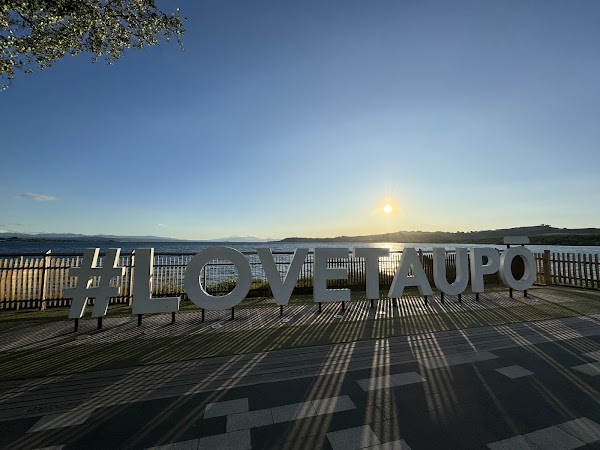 Love Taupo Sign 5