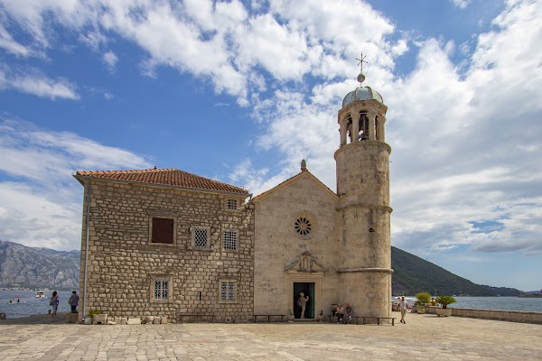 Our Lady of the Rocks 4