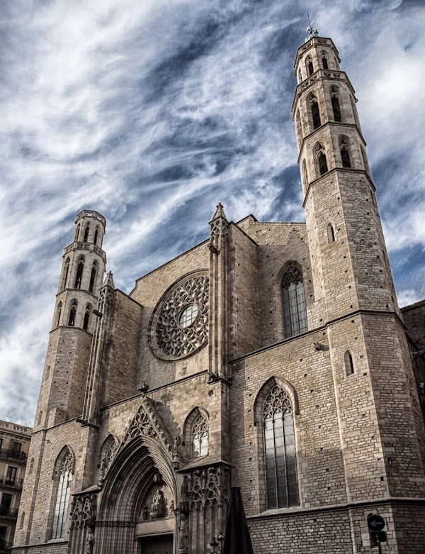 Basilica of Santa Maria del Mar 6