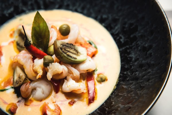 Lemontree & Sky Bar Restaurant Bratislava 4