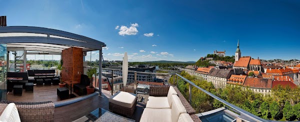 Lemontree & Sky Bar Restaurant Bratislava 2