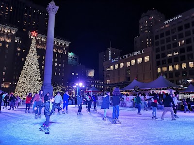 Holiday Ice Rink In Union Square 2