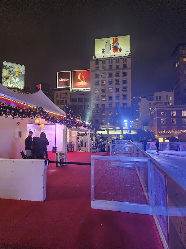 Holiday Ice Rink In Union Square 5