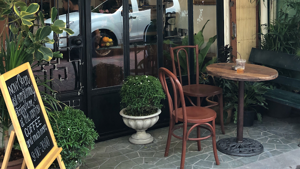 Ha Tien Cafe