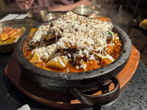 Daeho Kalbijim & Beef Soup 3