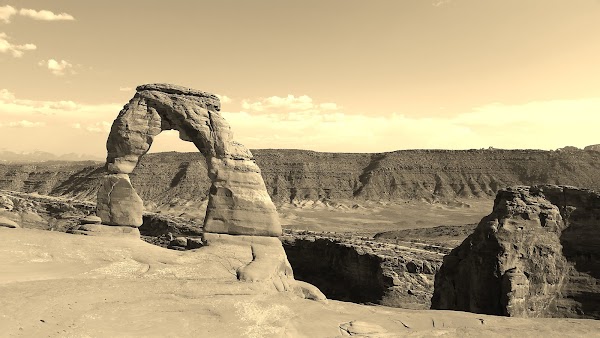 Delicate Arch 2