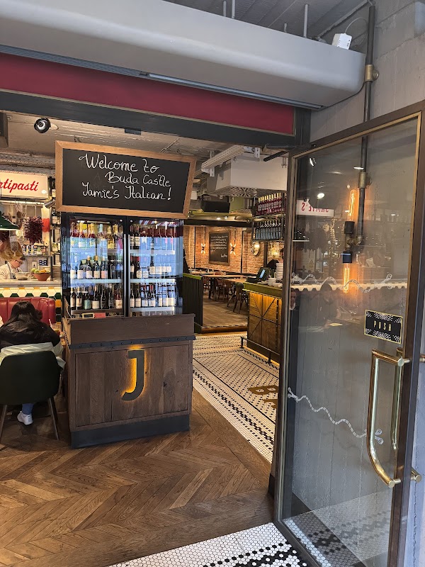 Jamie Oliver's Italian Budapest 2